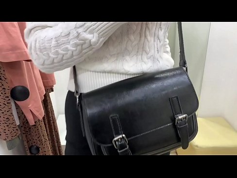 ❤️ Veřejná masturbace mladé feny FeralBerry s dildem ve fitku ❤️ Sex video u cs.dienlanhbk.top ❌️