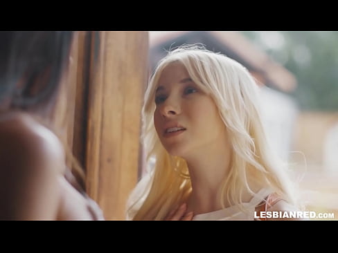 ❤️ Dívka se po několika měsících vrátí domů a skončí u lízání kundy své nevlastní matky ❤️ Sex video u cs.dienlanhbk.top ❌️